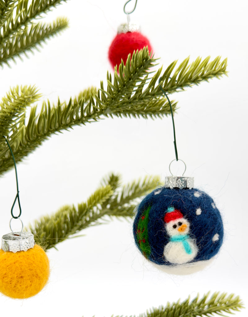Needle-Felted Holiday Ornaments with Maggie