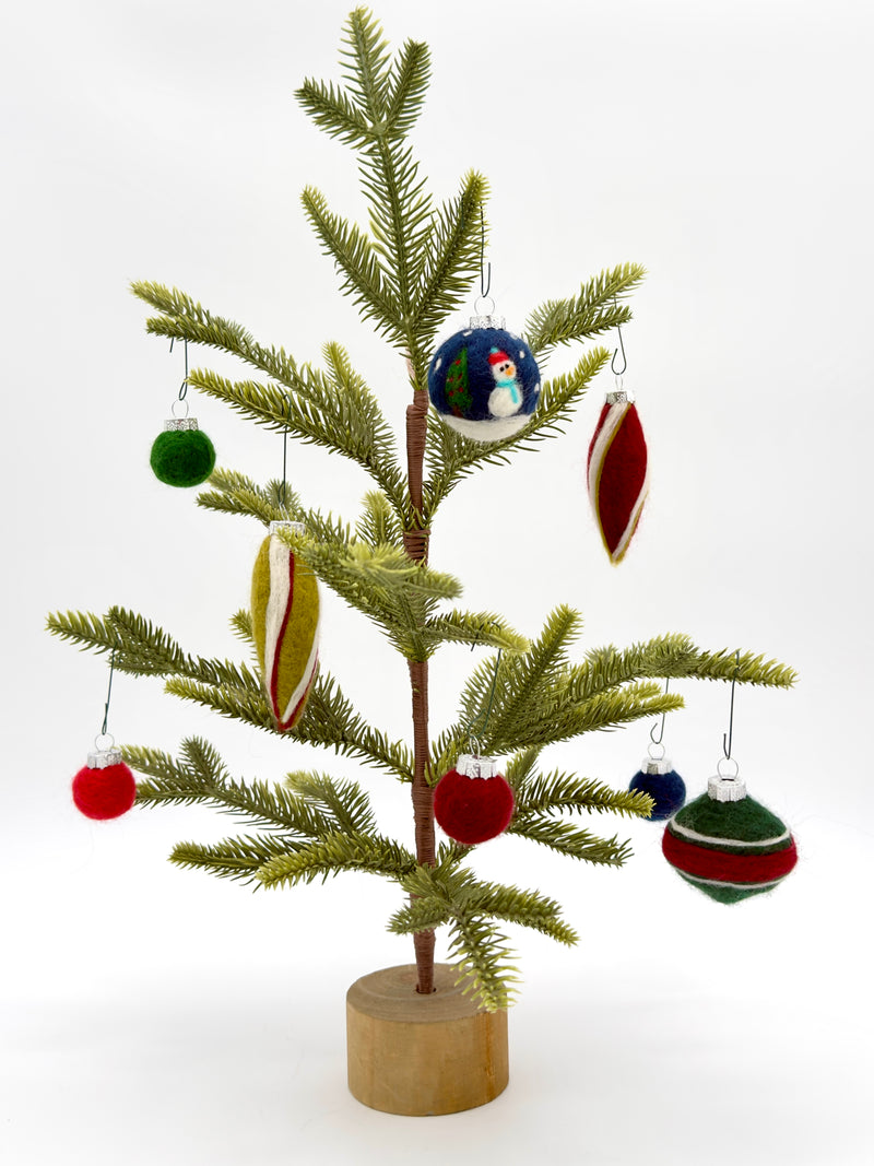 Needle-Felted Holiday Ornaments with Maggie